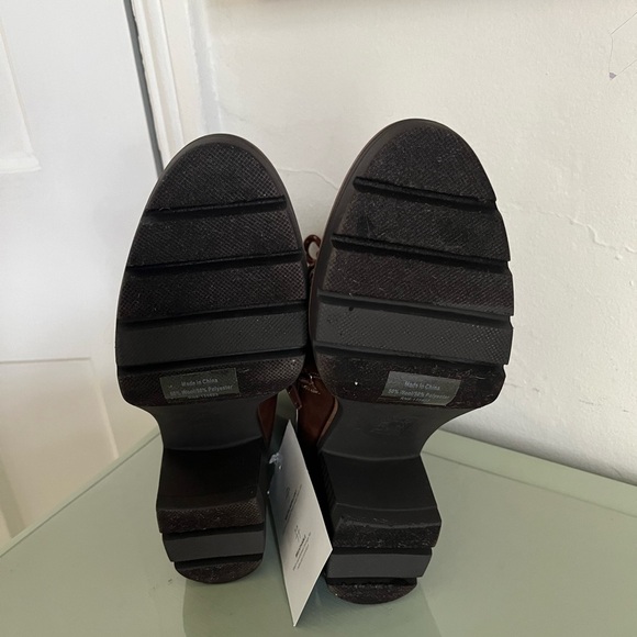 Brown Naturalizer water repellent, manmade leather boots. Size 8, NWT, no box - Picture 2 of 8